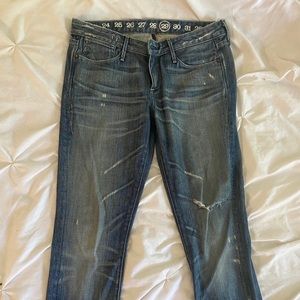 Ernest Sewn Size 29 Distressed Jean